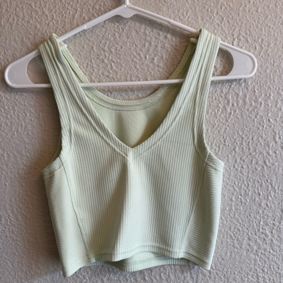 Lululemon Green Ribbed Softstream Cropped Tank - Picture 6 of 10